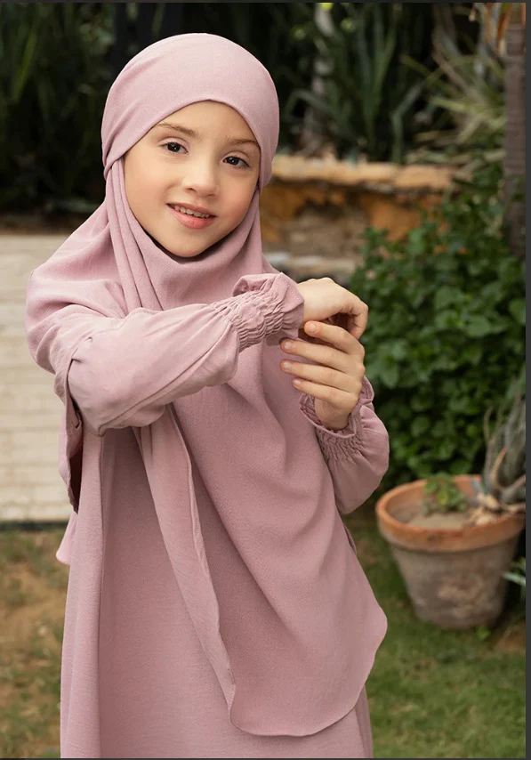 Girls Abaya With Khimar Set in Pink - Image 5