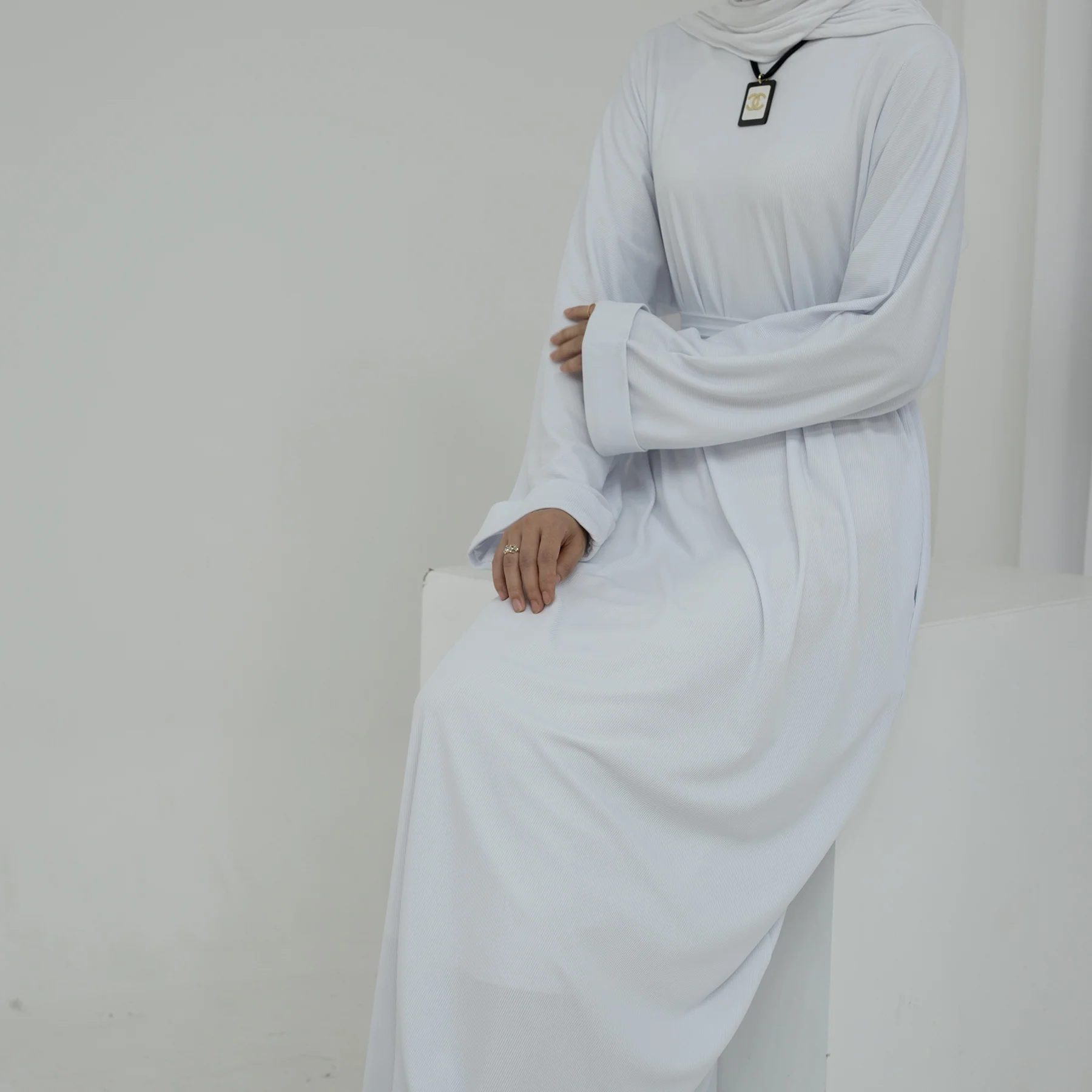 Autumn Winter Plain Abaya--White - Image 5