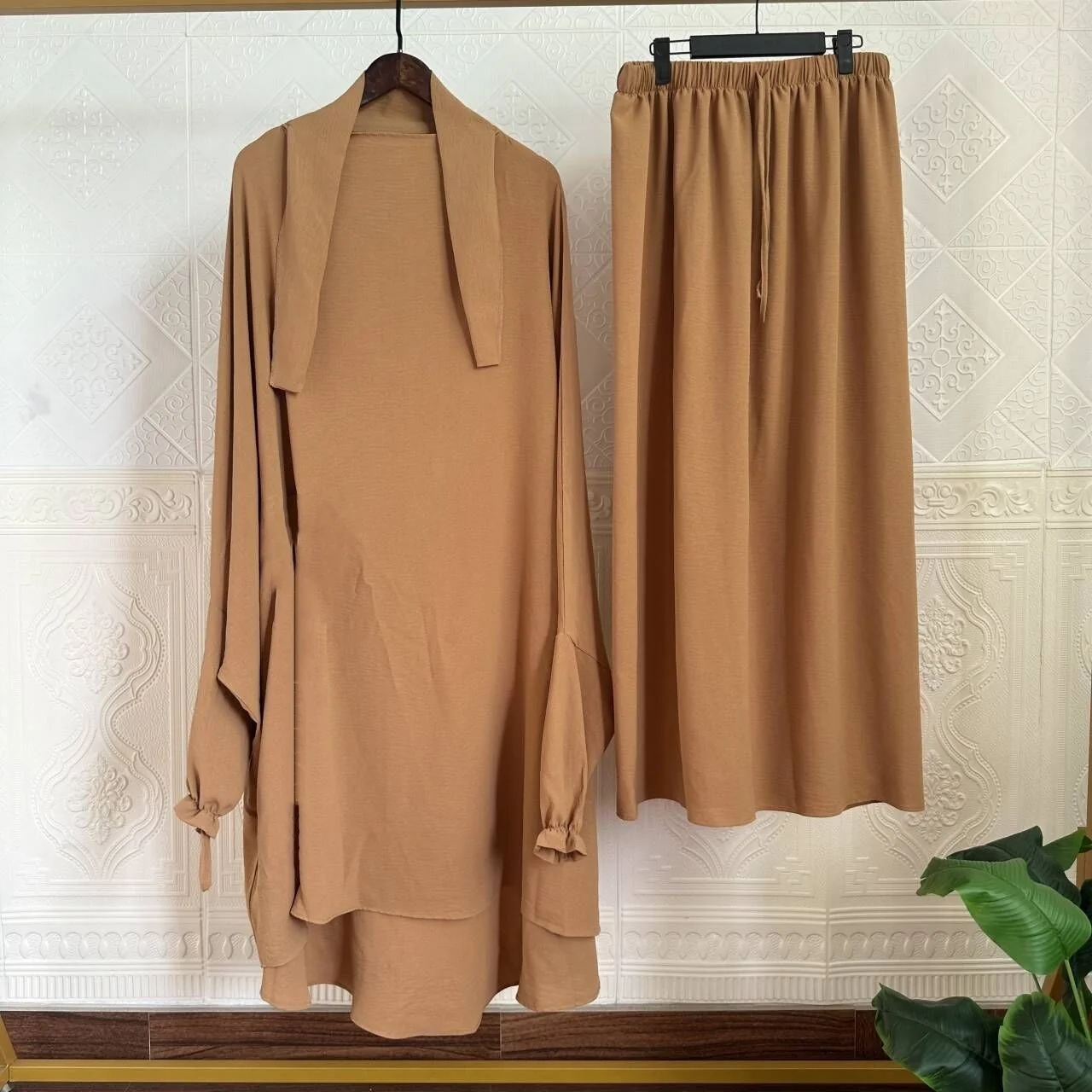 Khaki French Jilbab Set (Crepe) -- clearance online only - Image 2