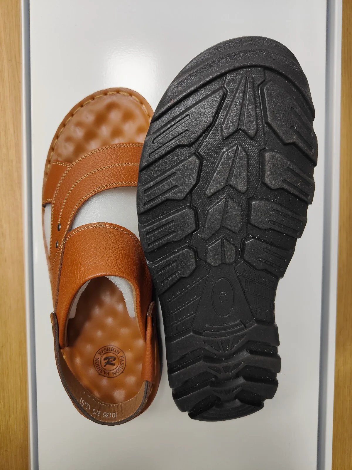 Men's Leather Sandals in Light Brown | Design 3 - Image 3