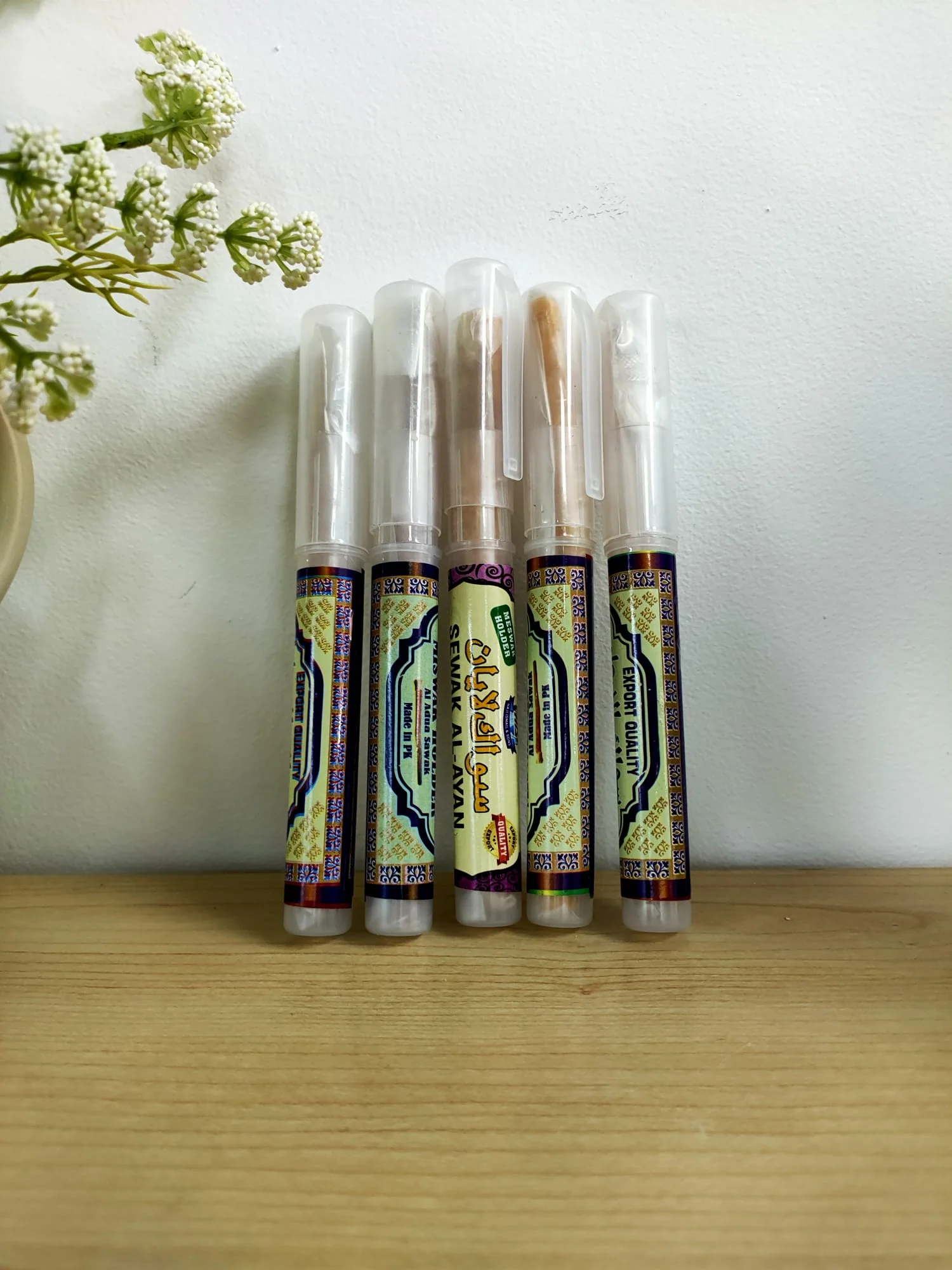 Miswak With Holder - Image 3