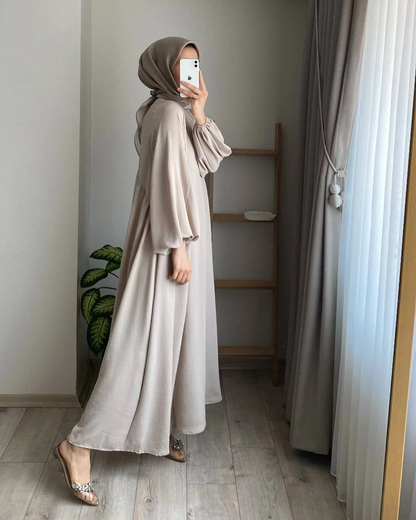 Modest Crepe Abaya in Cream Beige - clearance online only - Image 2