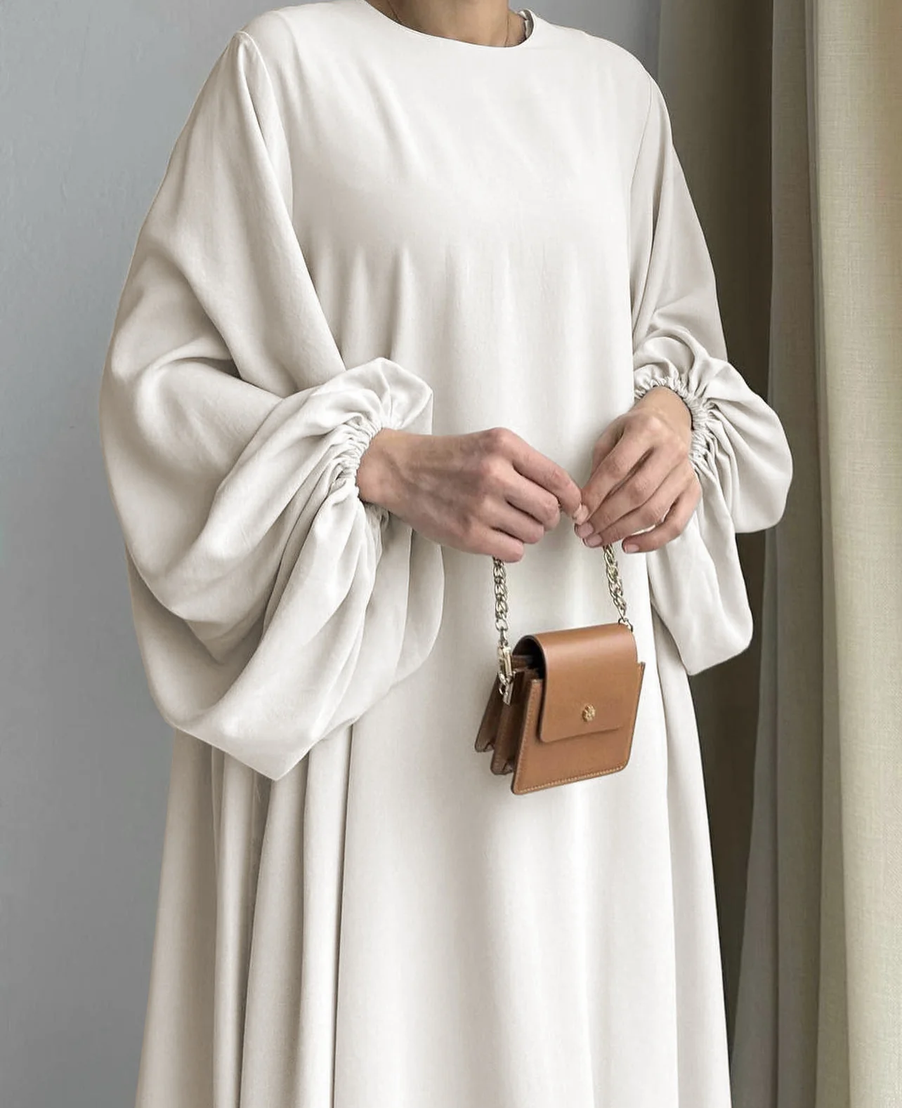 Modest Summer Abaya in Cream Beige (clearance online only) - Image 5
