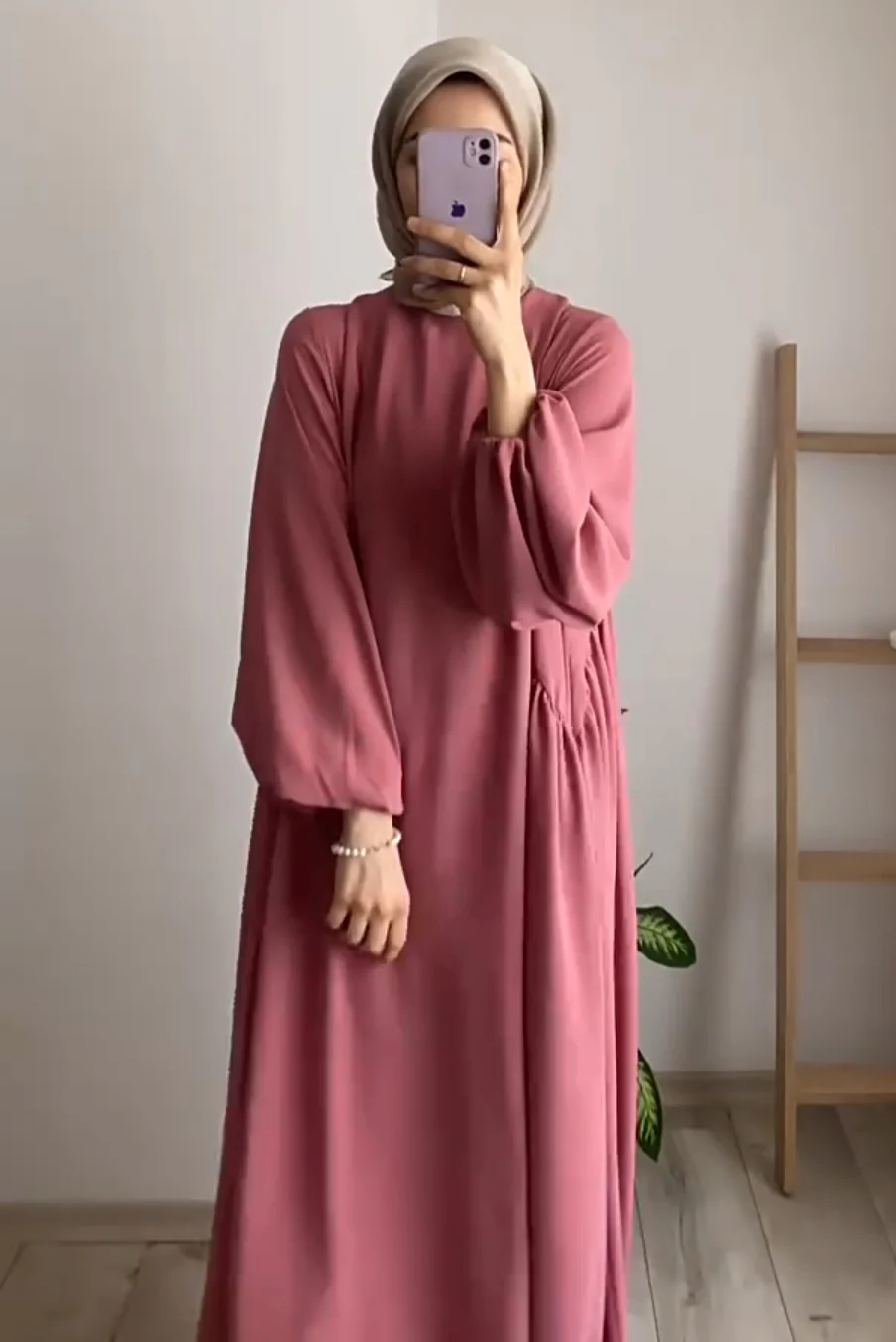 Modest Summer Abaya in Dusty Rose (Crepe) - clearance online only - Image 2