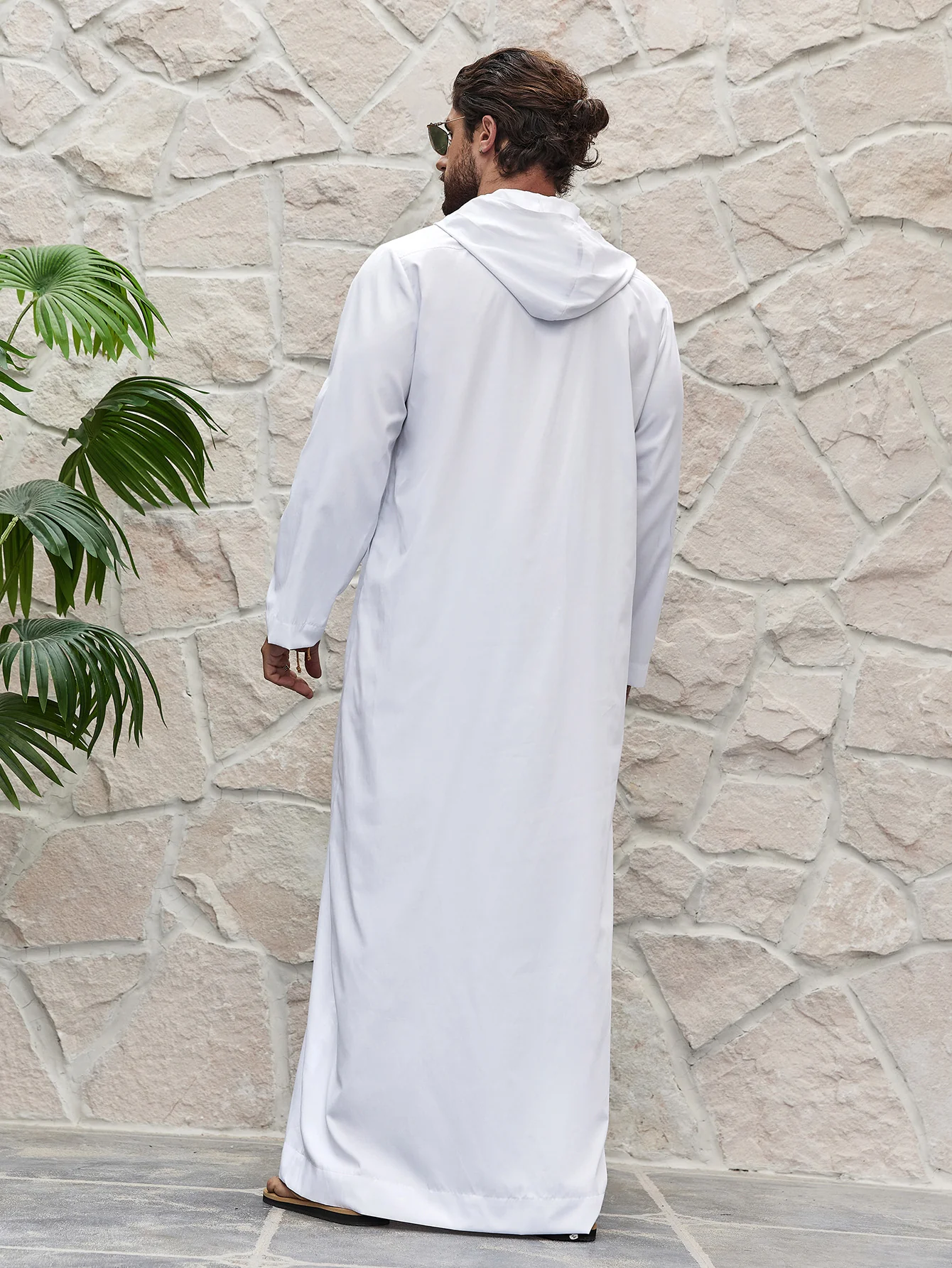 Modest Thobe For Men With Hoodie In White - Image 4
