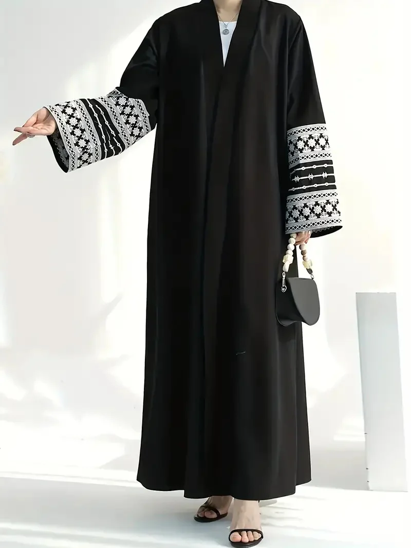 Open Abaya With Embroidered Sleeves - Black (clearance item online only) - Image 3