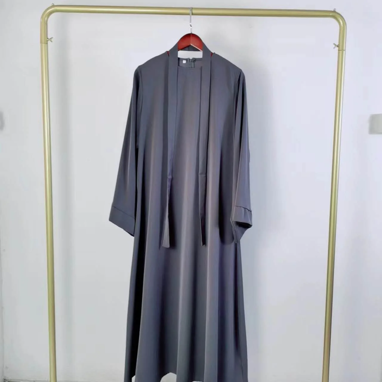 Plain Abaya in Pearl Grey - clearance online only - Image 2