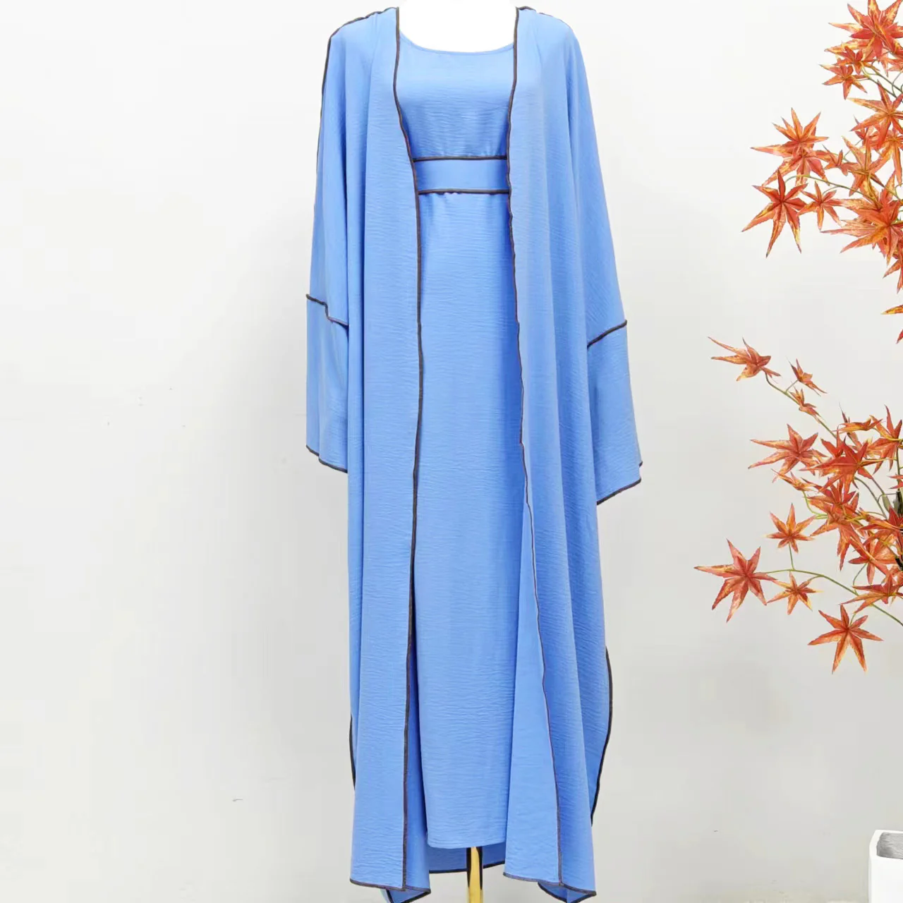 Summer Abaya 2-Piece Set in Sky Blue - clearance online only - Image 4