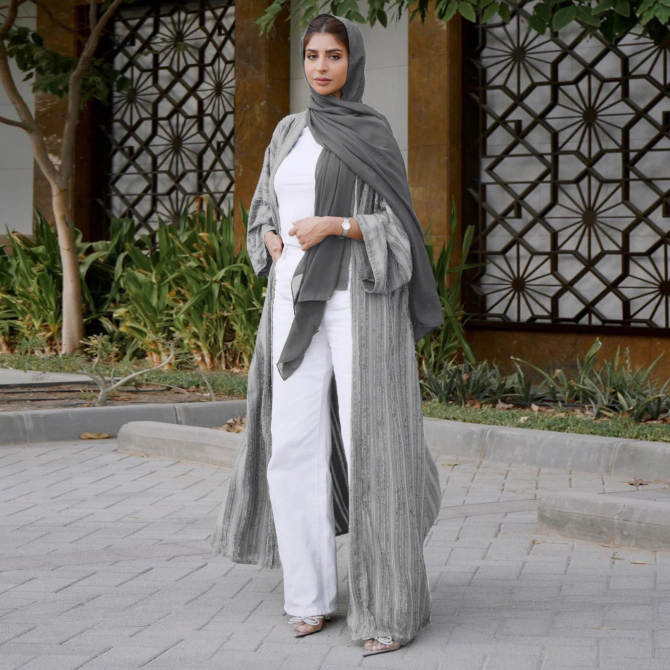 Vintage Summer Open Abaya - Pearl Grey - Image 4