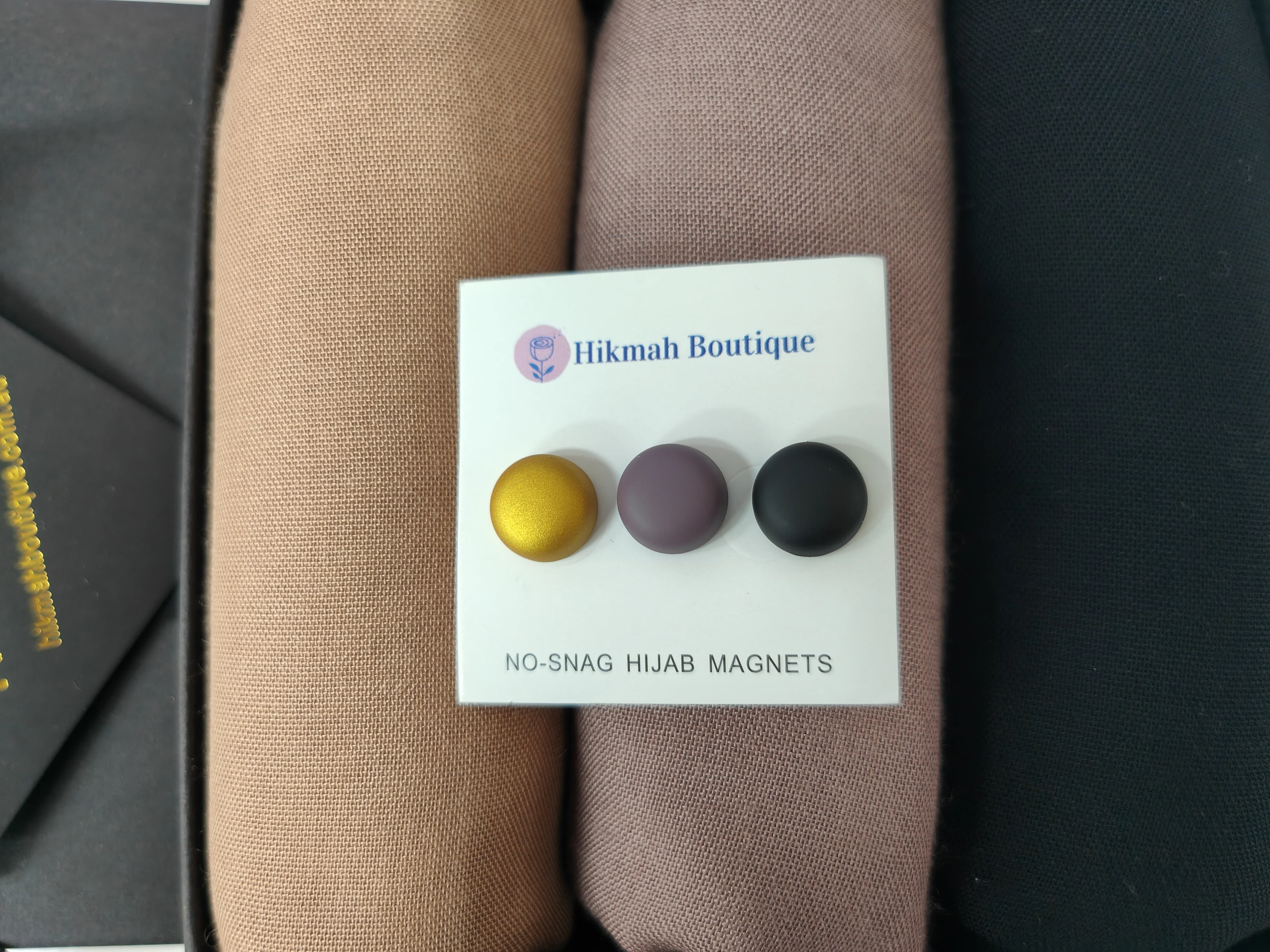 Viscose Hijab Gift Box With Magnetic Pins Triple Pack - Image 5